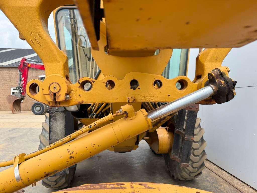 Caterpillar 120H - Front Blade / Scarifier / Top Condition Photo 18