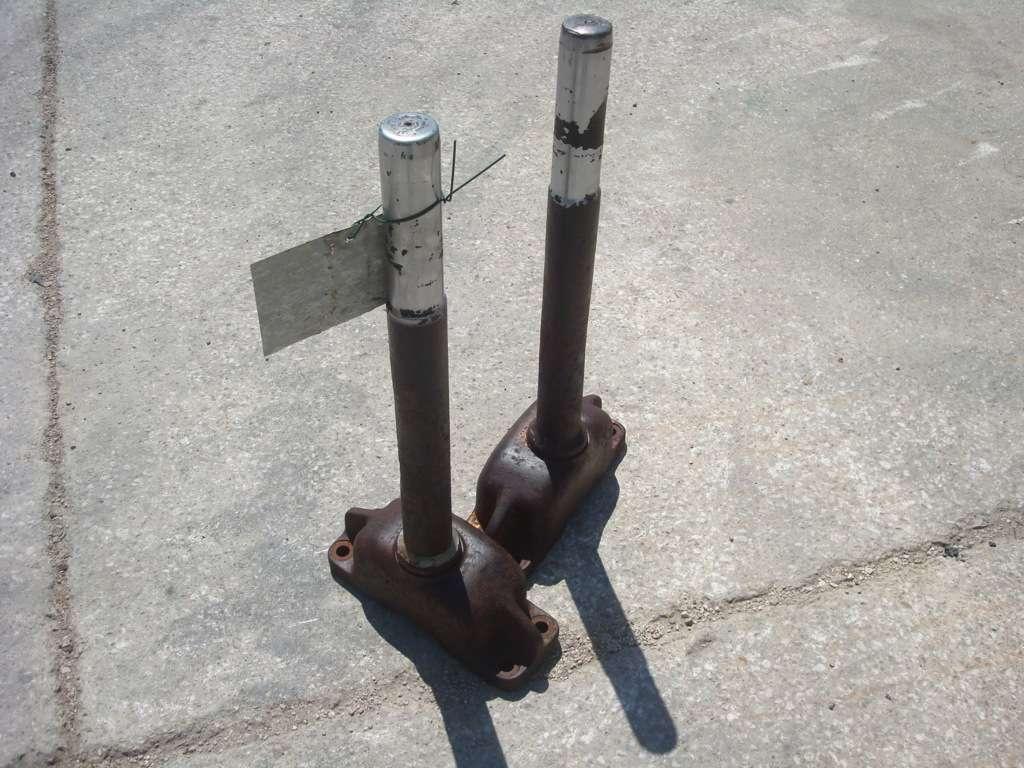 Idler wheel fork for Fiat Allis AD10-FL10B-FL10C (codice 76008544) Photo 7