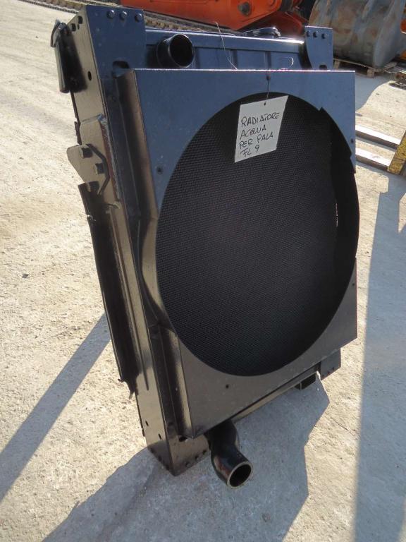 Water radiator for Fiat Allis FL9 Photo 2