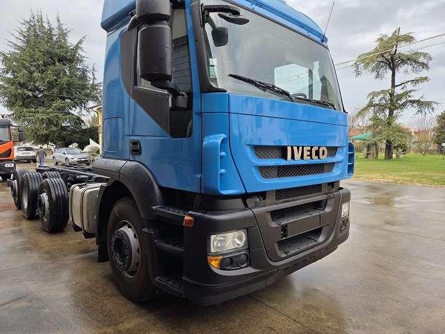 Iveco Stralis AT 320S45 X / PS Photo 3