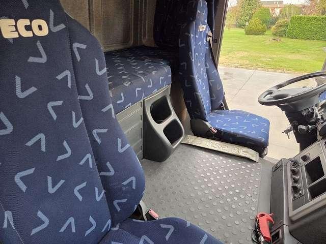 Iveco Stralis AT 320S45 X / PS Photo 8