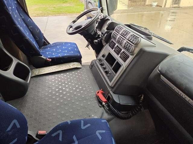 Iveco Stralis AT 320S45 X / PS Photo 9