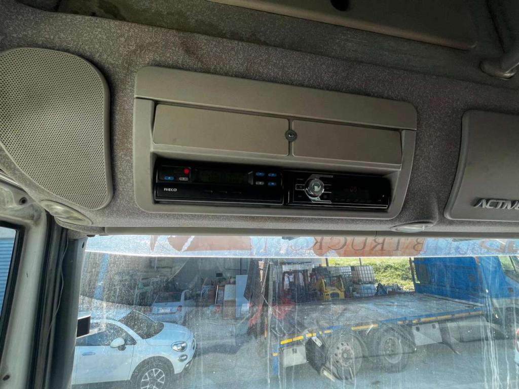 Iveco 480 Photo 13