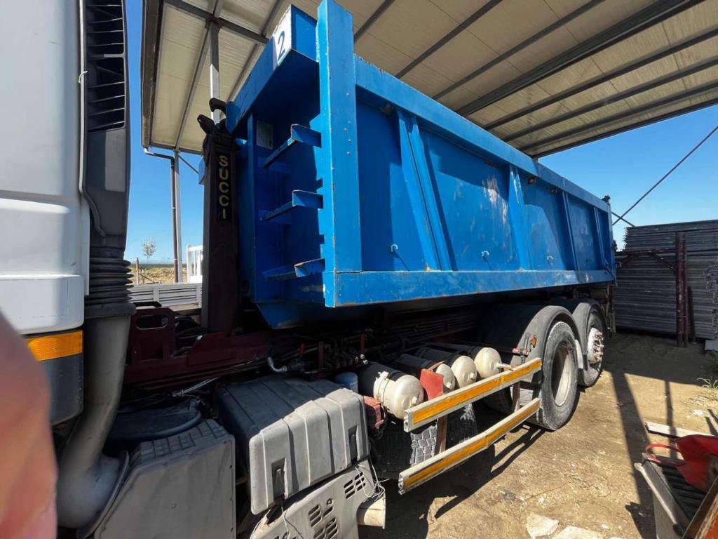 Iveco 480 Photo 4