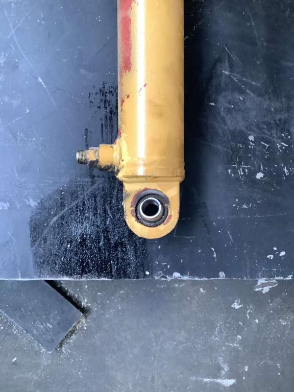 Piston for Bitelli BB650 Photo 5