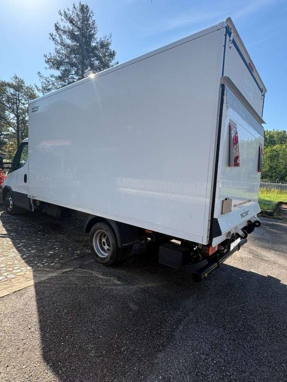 Iveco DAILY 35C156 Photo 12