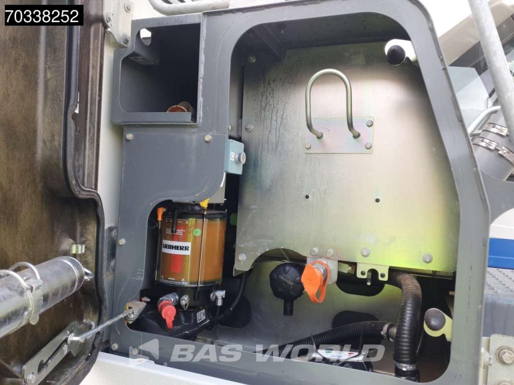 Liebherr R930 LC Photo 28
