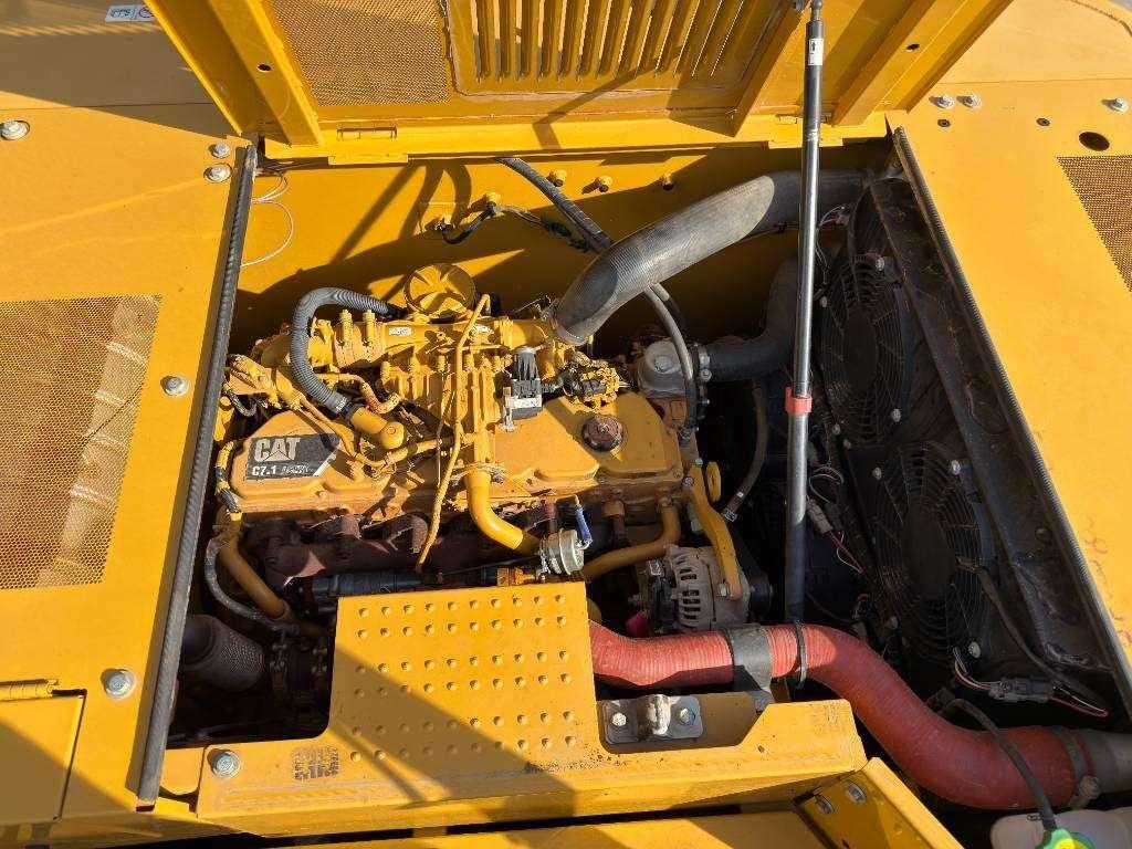 Caterpillar 330 07B Photo 26