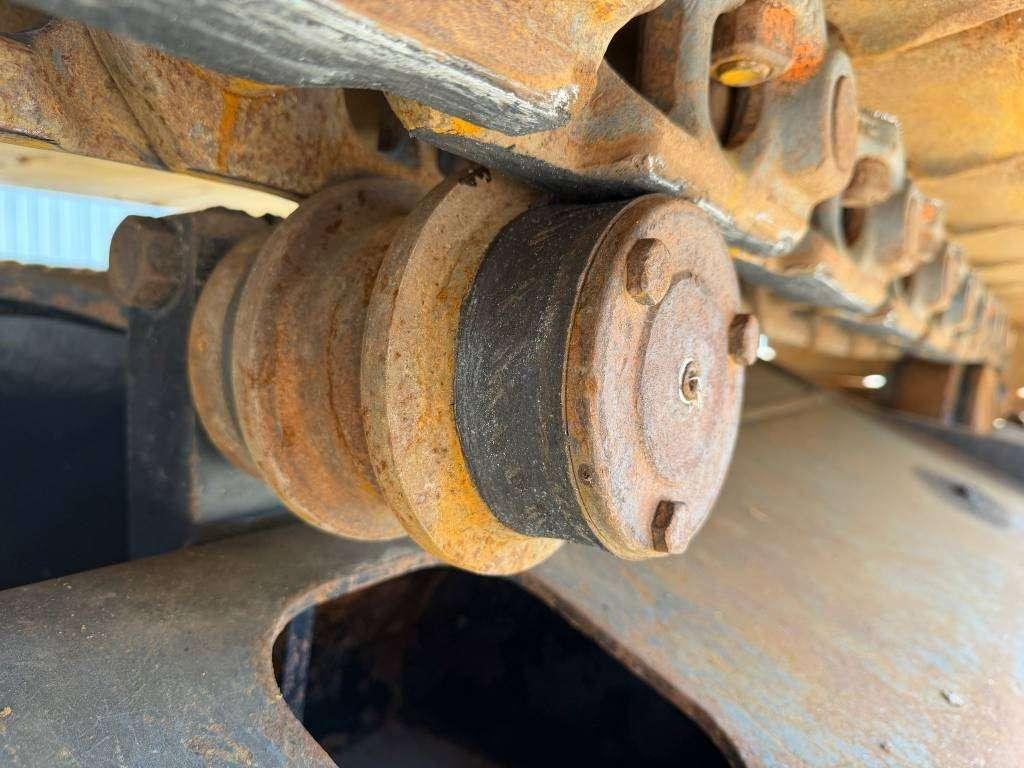 Caterpillar 320 07B Photo 12