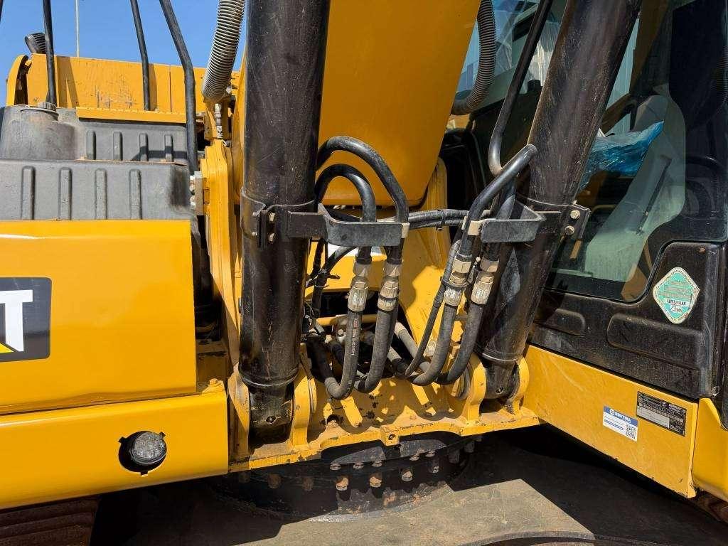 Caterpillar 320 07B Photo 8
