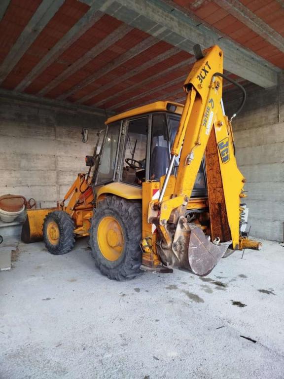 JCB 3CX Photo 4