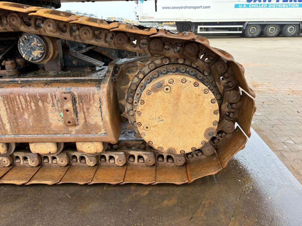 Caterpillar 352F Photo 11
