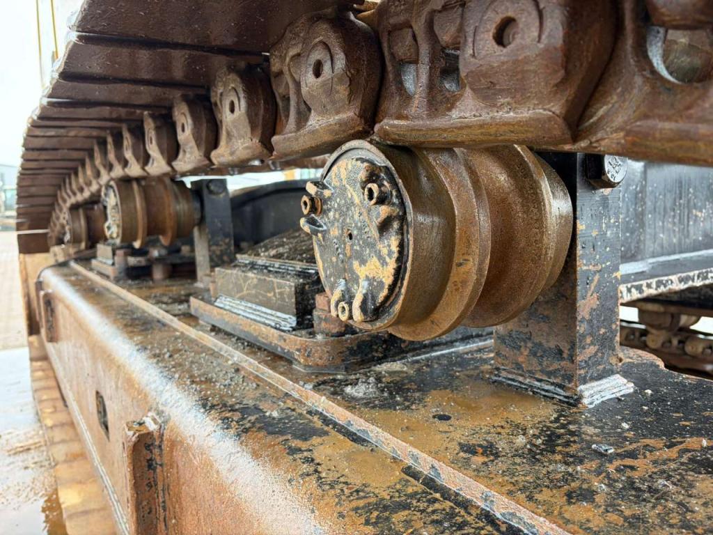 Caterpillar 352F Photo 16