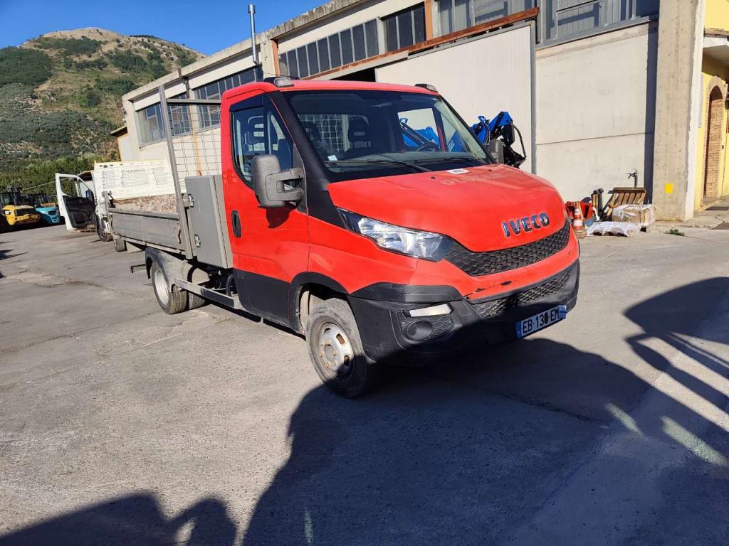 Iveco DAILY 35-130 Photo 22