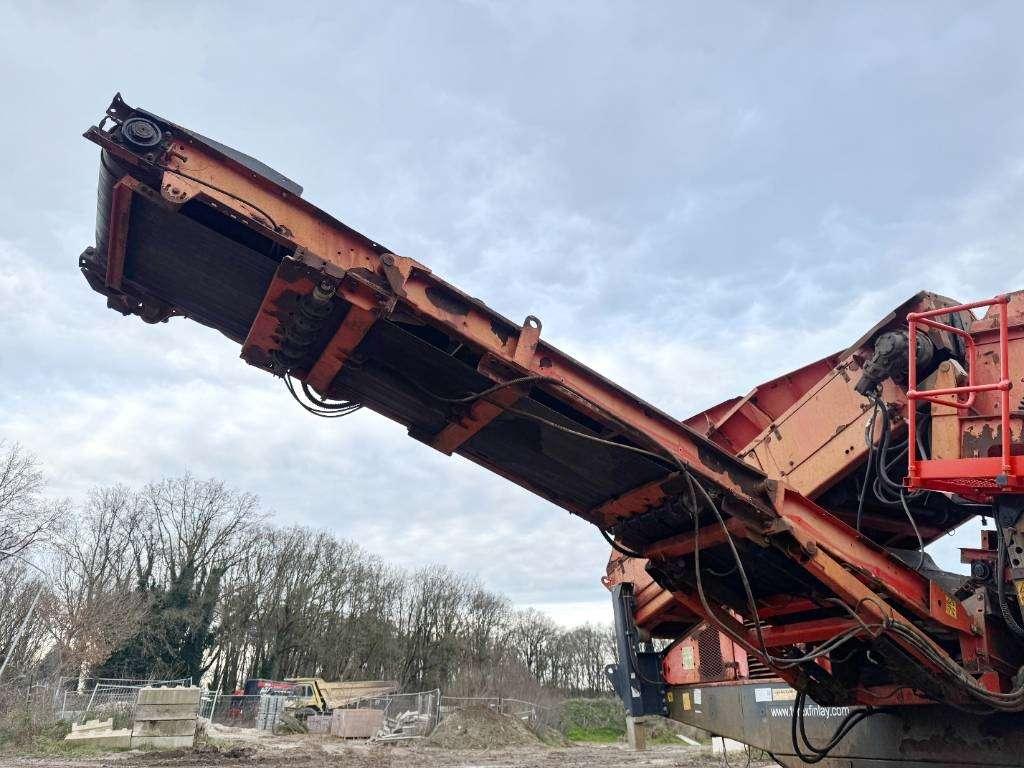 Terex Finlay 883 - Deutz Engine / 2 Side Conveyor Photo 16