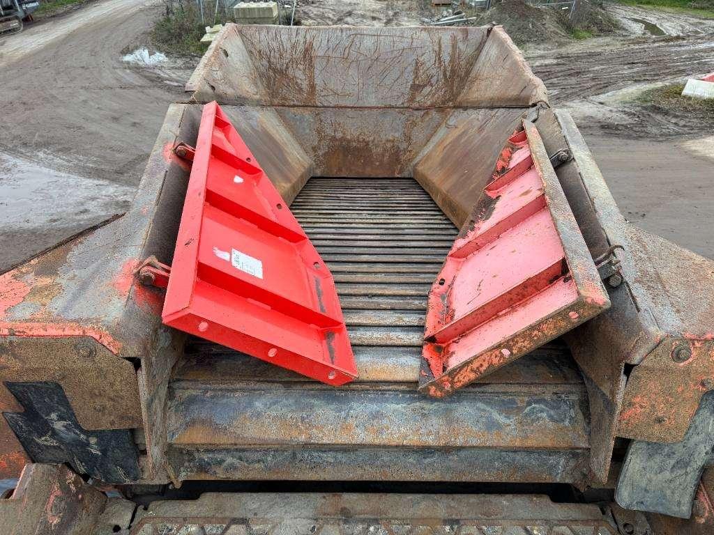 Terex Finlay 883 - Deutz Engine / 2 Side Conveyor Photo 23