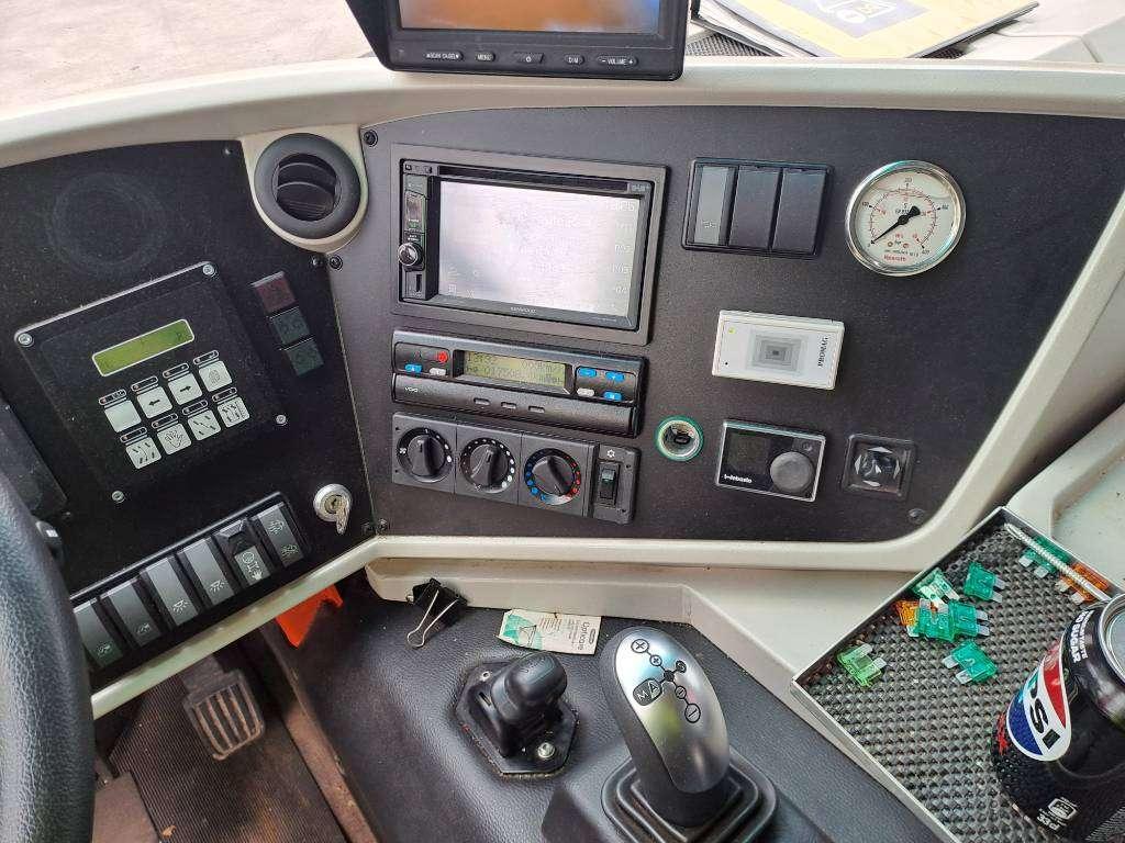 Spierings SK 597 AT4 E-lift (48m) Photo 23