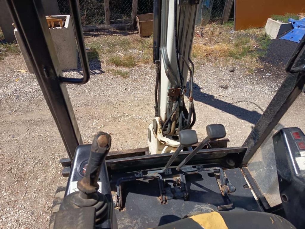 Bobcat 322 Photo 4