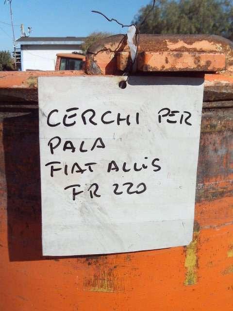 Rim for Fiat Allis FR220 Photo 4