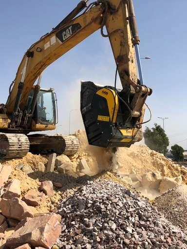 MB CRUSHER BF90.3 S4 Photo 3