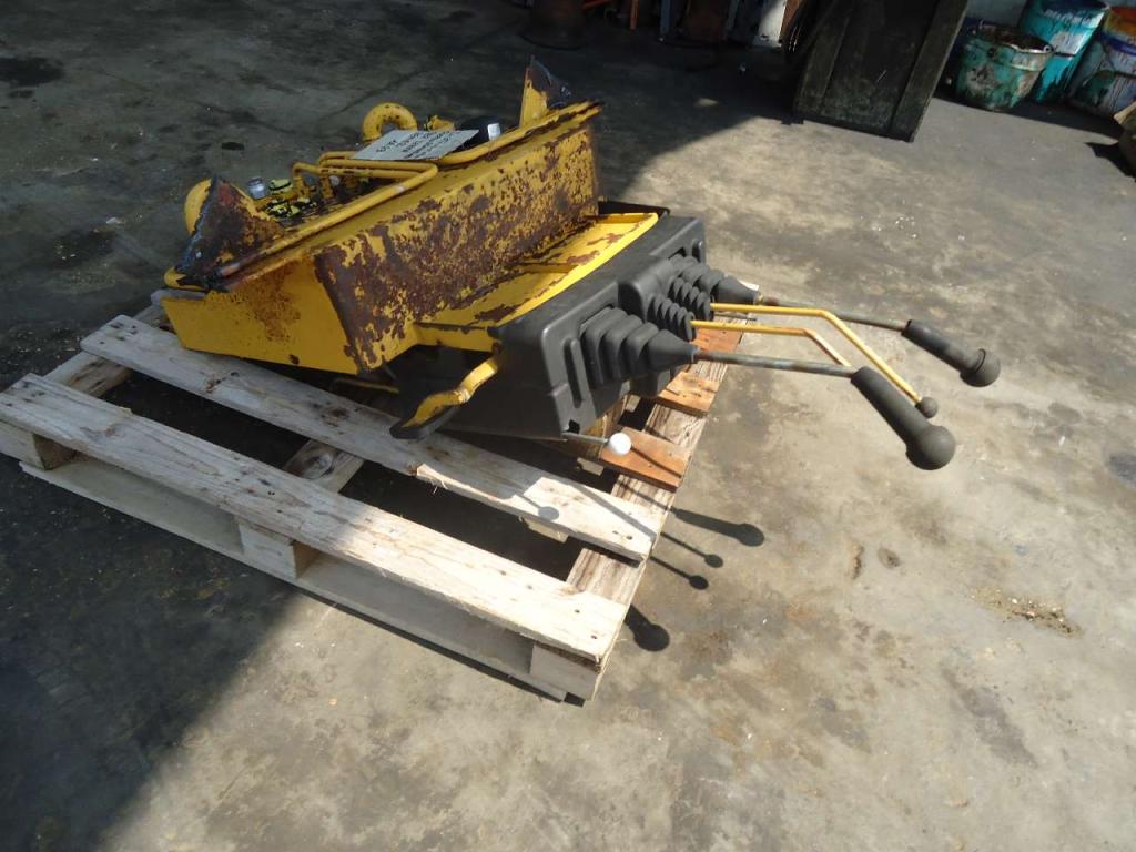 Hydraulic distributor for Venieri 12.23 Photo 3
