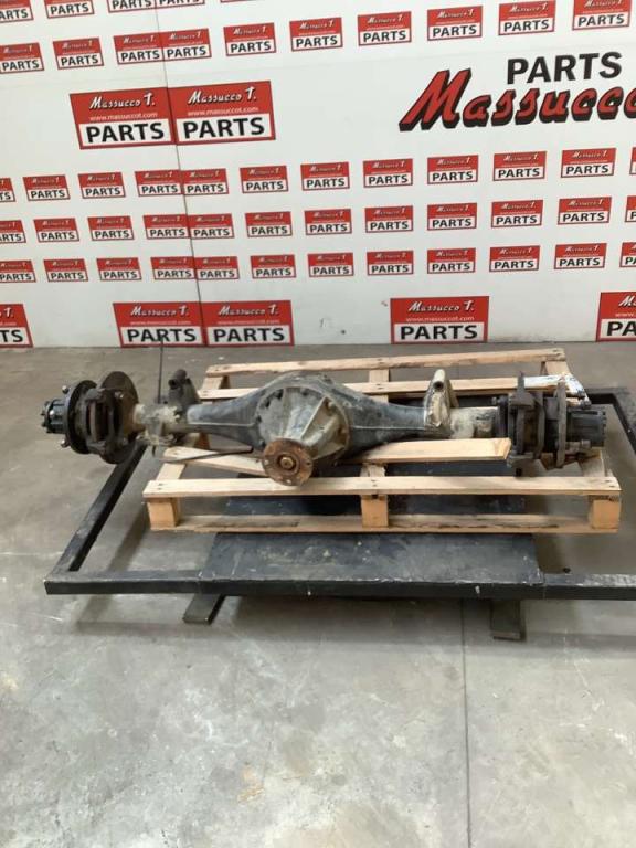 Rear axle for Nissan CABSTAR Photo 3