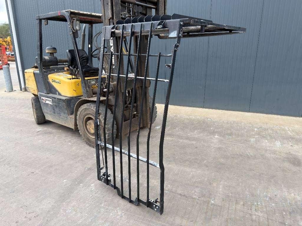 Caterpillar 313 / 320GC / 323 / 325 / 330GC / 330 NG / 330 / Photo 1