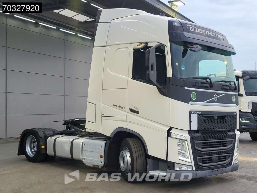 Volvo FH 460 4X2 Mega 2x Tanks Standklima Hebesattel Photo 3