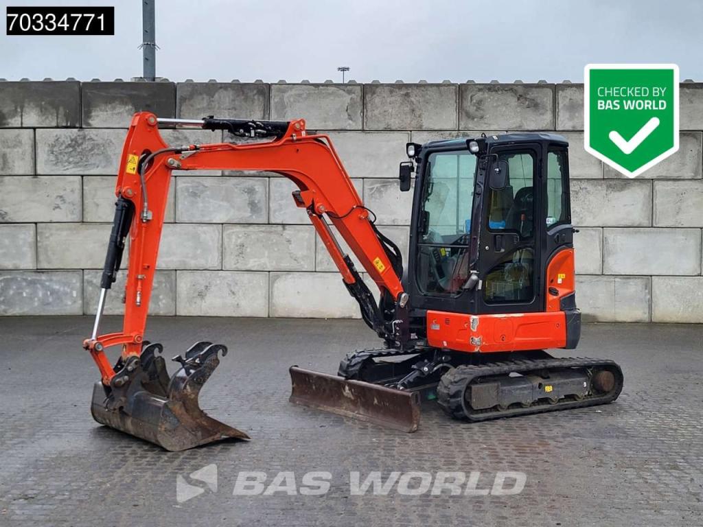 Kubota U36 -4 3 Buckets Photo 1