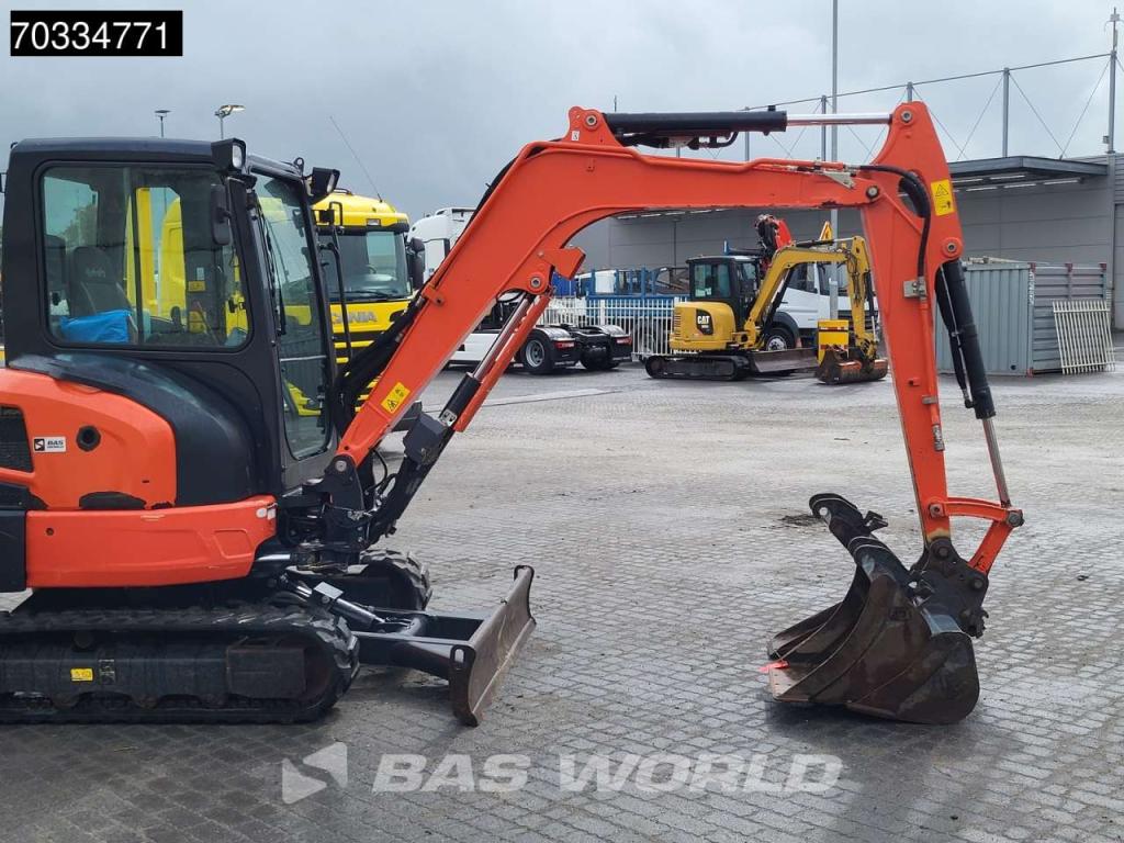 Kubota U36 -4 3 Buckets Photo 9