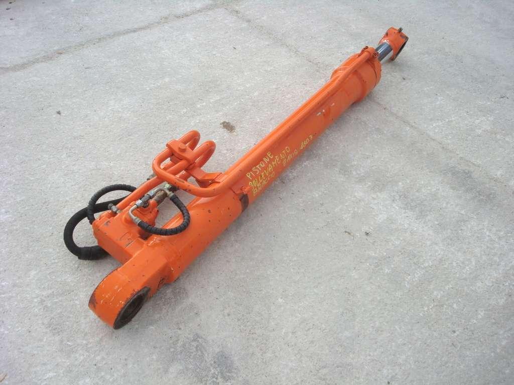 Lifting piston for Hitachi ZAXIS 160LC Photo 10
