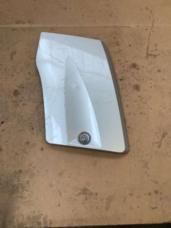 Hood and body panel for Hitachi ZX350 Photo 2