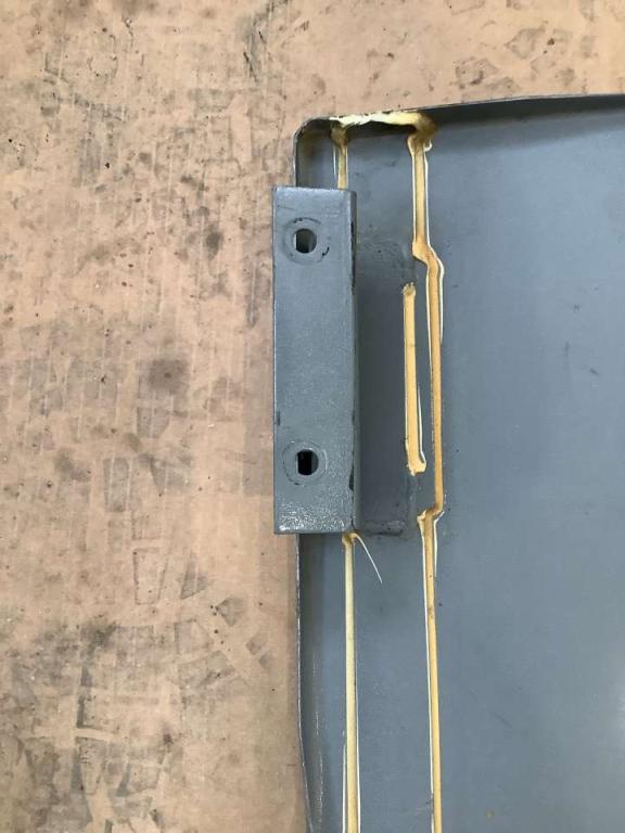 Hood and body panel for Hitachi ZX350 Photo 3