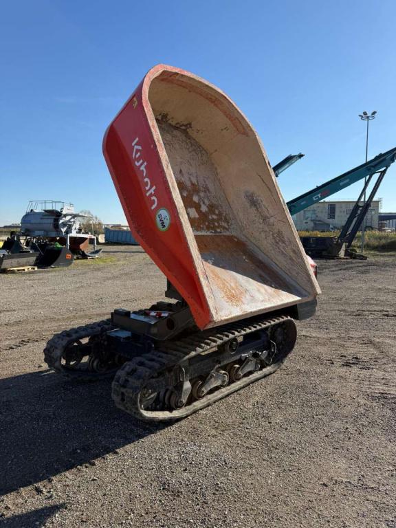 Kubota H300 Photo 4