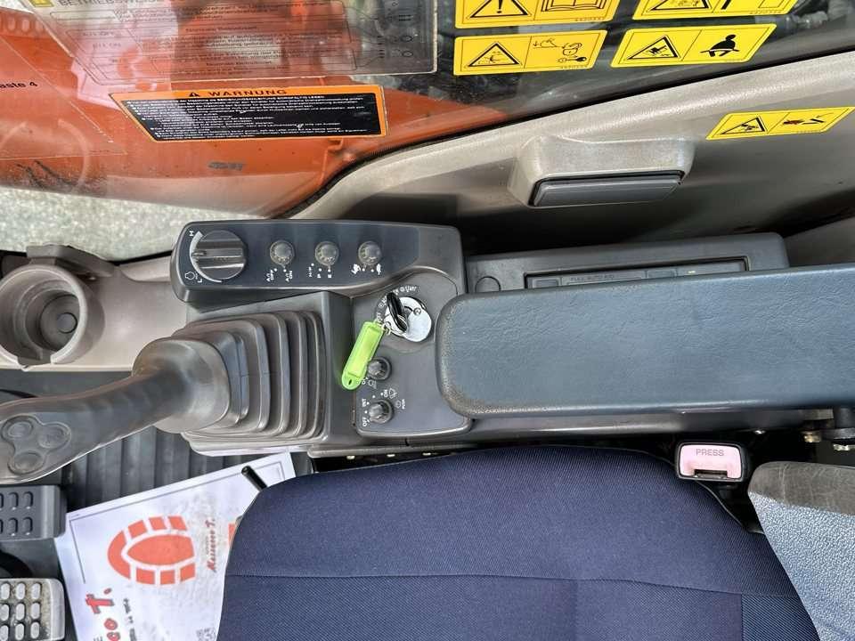 Hitachi ZX350LCN-3 HSD Photo 15