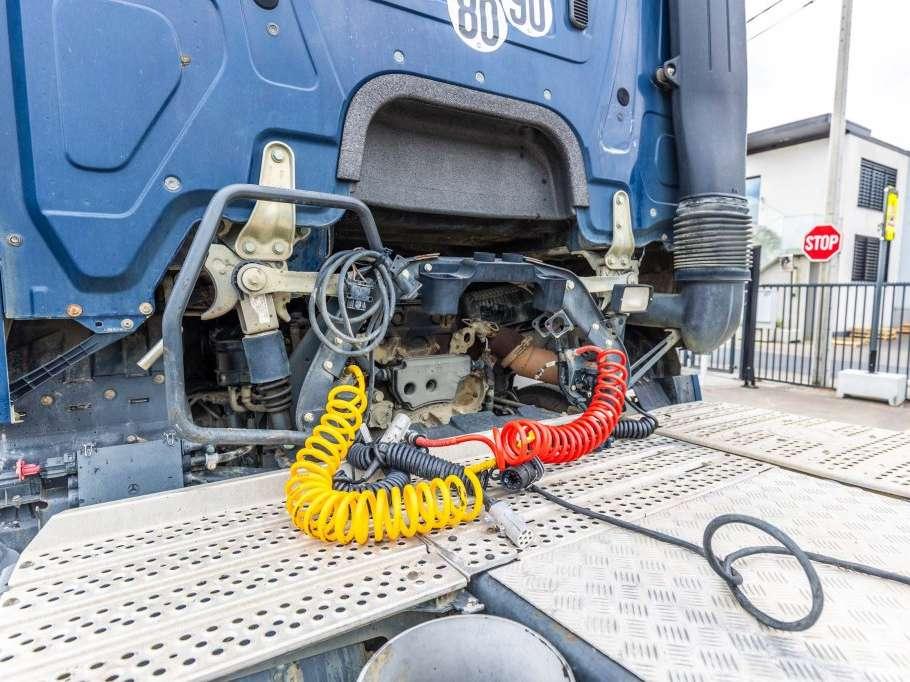 Mercedes-Benz AROCS ( No Actros) 1846 LS Photo 19