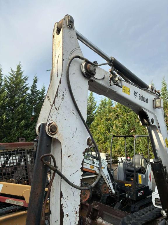 Bobcat 341 Photo 2