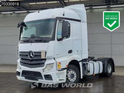 Mercedes-Benz Actros 1843 4X2 ClassicSpace Retarder PTO sold by BAS World B.V.