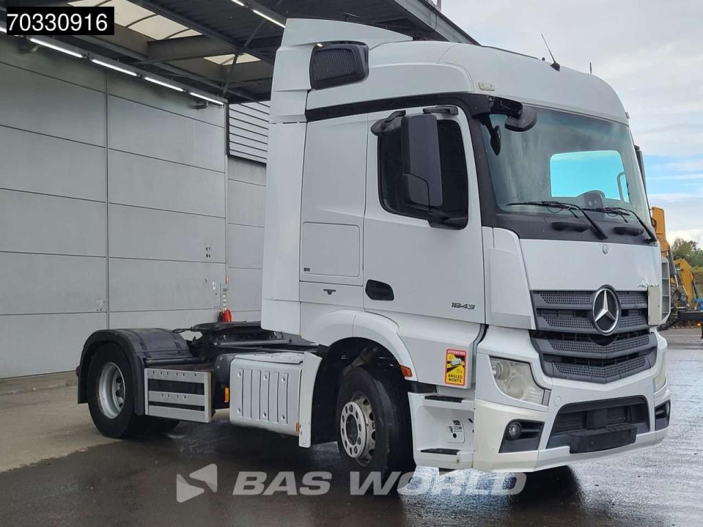 Mercedes-Benz Actros 1843 4X2 ClassicSpace Retarder PTO Photo 3