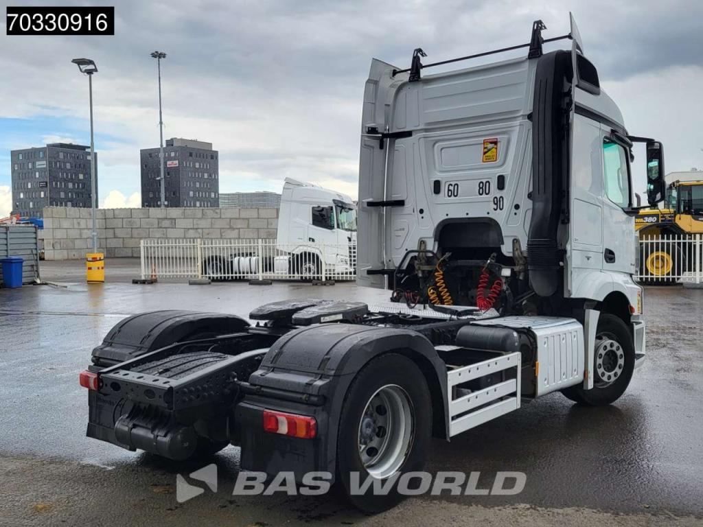 Mercedes-Benz Actros 1843 4X2 ClassicSpace Retarder PTO Photo 5
