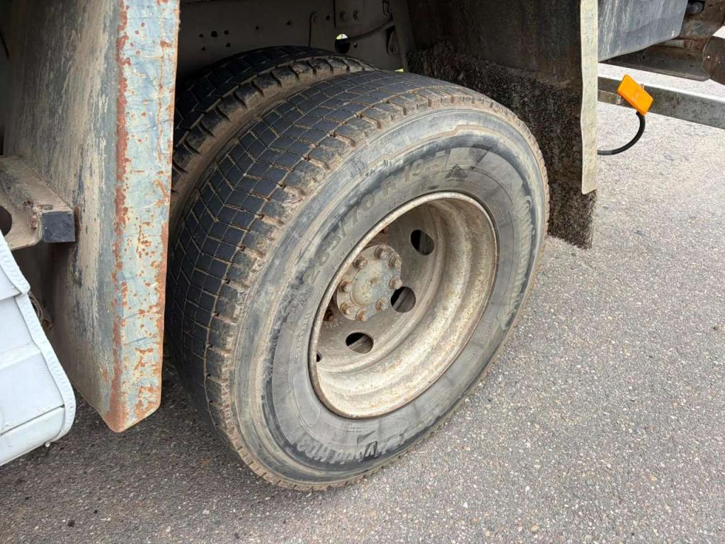 Mercedes-Benz 1523 Photo 22