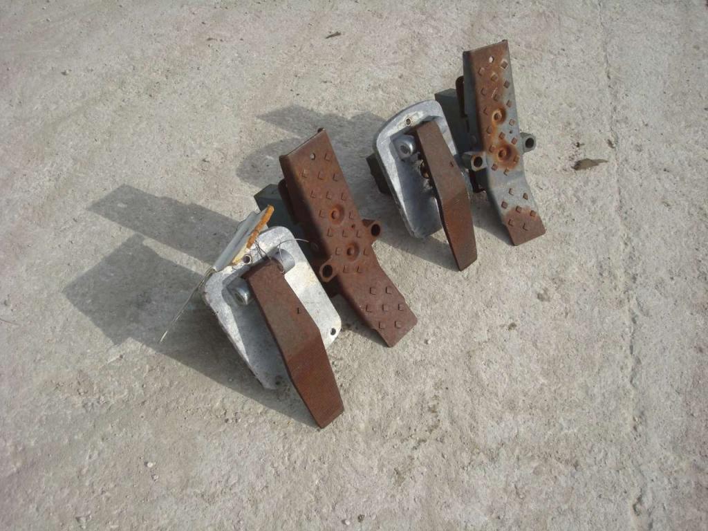 Pedal assembly for per Muletto Mecalac 8CXI Photo 1