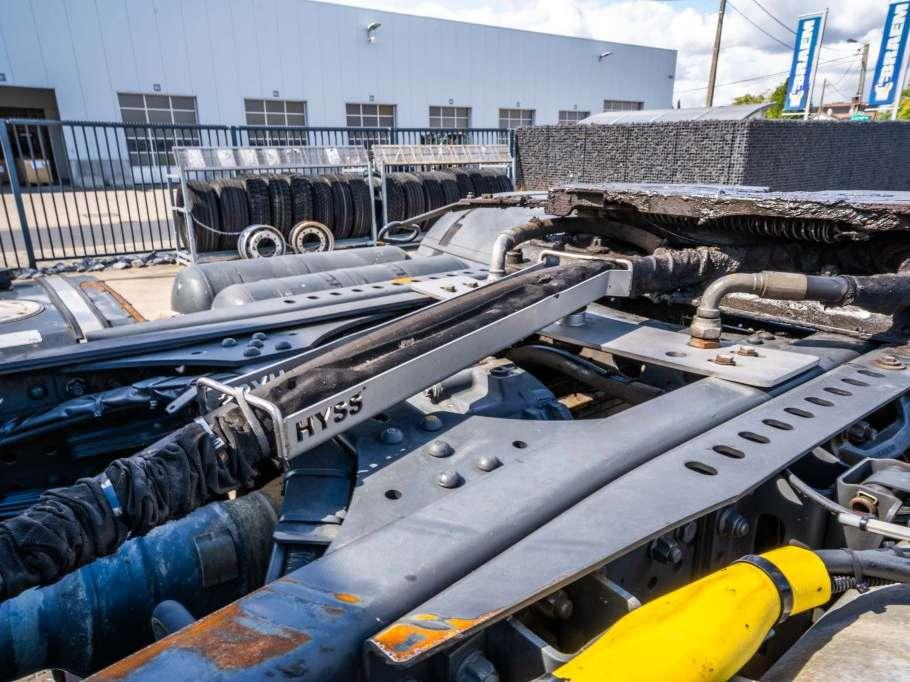 Mercedes-Benz AROCS 2045 AS (cardan) Photo 9