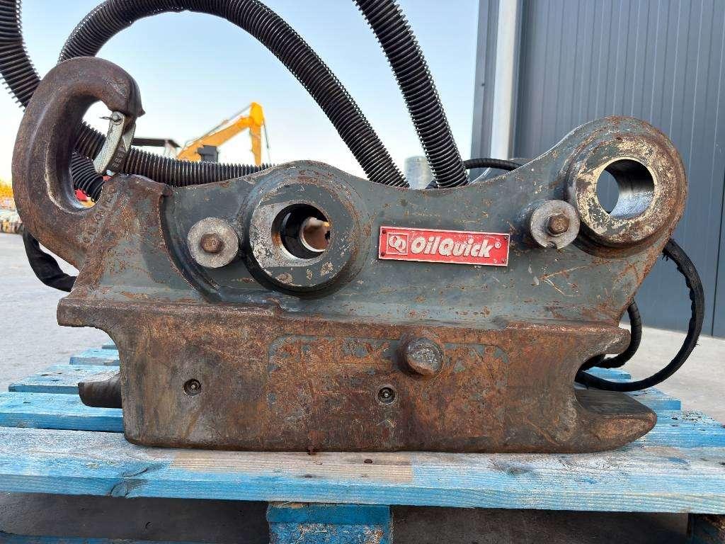 OilQuick OQ80 - M318D / M320F / M322D / 320D / 320E / 323D Photo 8