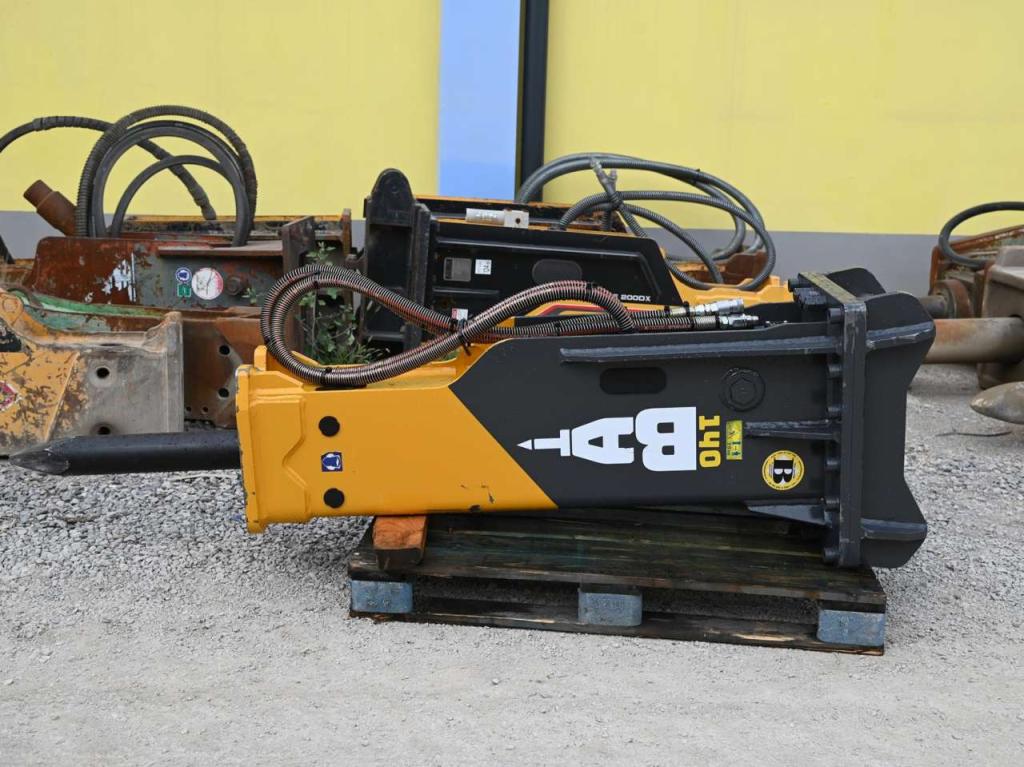 Other manufacturers BAT 140 Photo 19