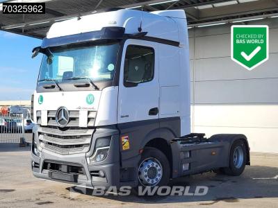 Mercedes-Benz Actros 1845 4X2 BigSpace Retarder 2xTanks Standklima sold by BAS World B.V.