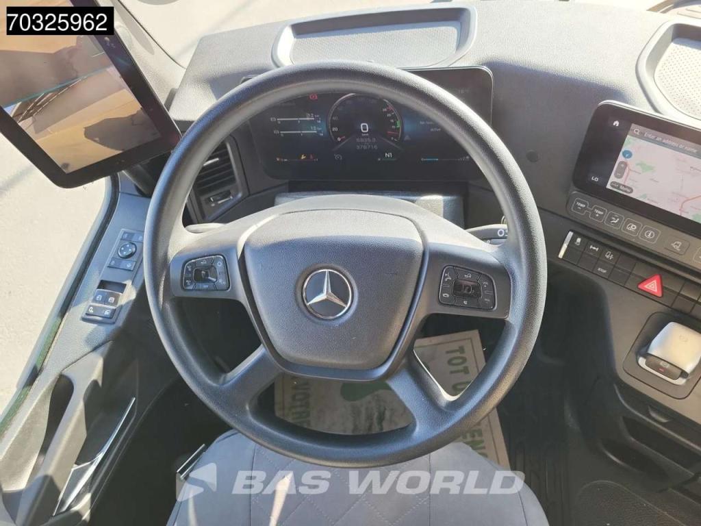 Mercedes-Benz Actros 1845 4X2 BigSpace Retarder 2xTanks Standklima Photo 21