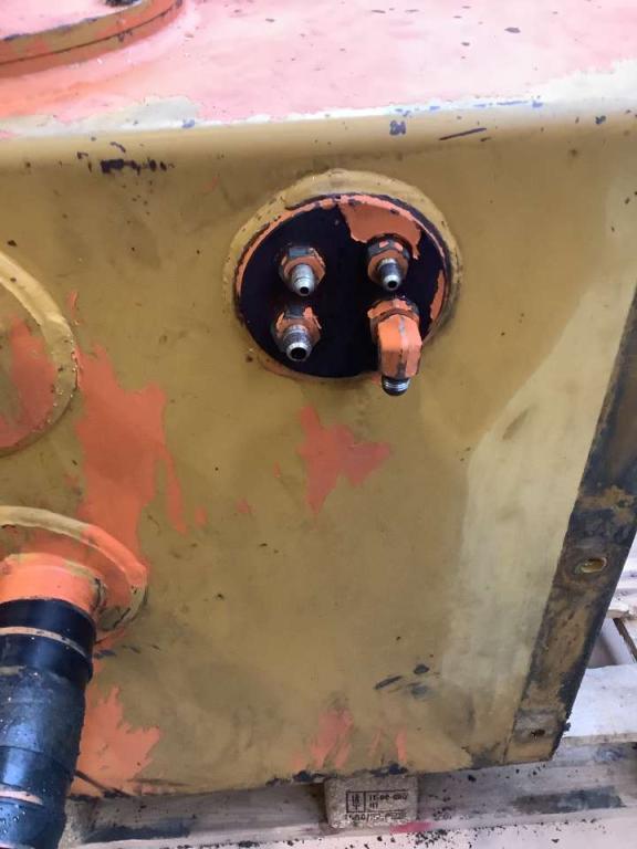 Oil tank for Fiat Hitachi EX 235 Photo 6