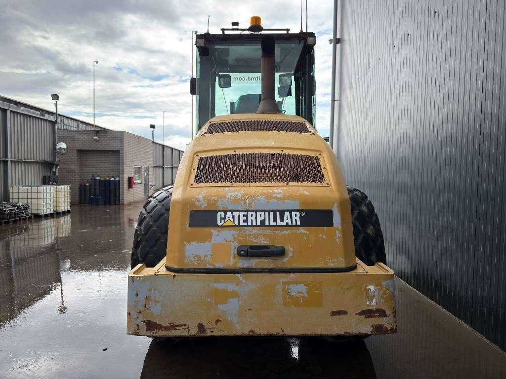 Caterpillar CS74 Photo 5