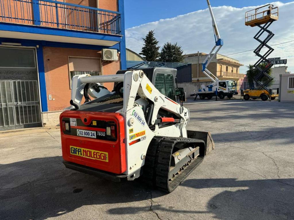 Bobcat T650SJC Photo 3